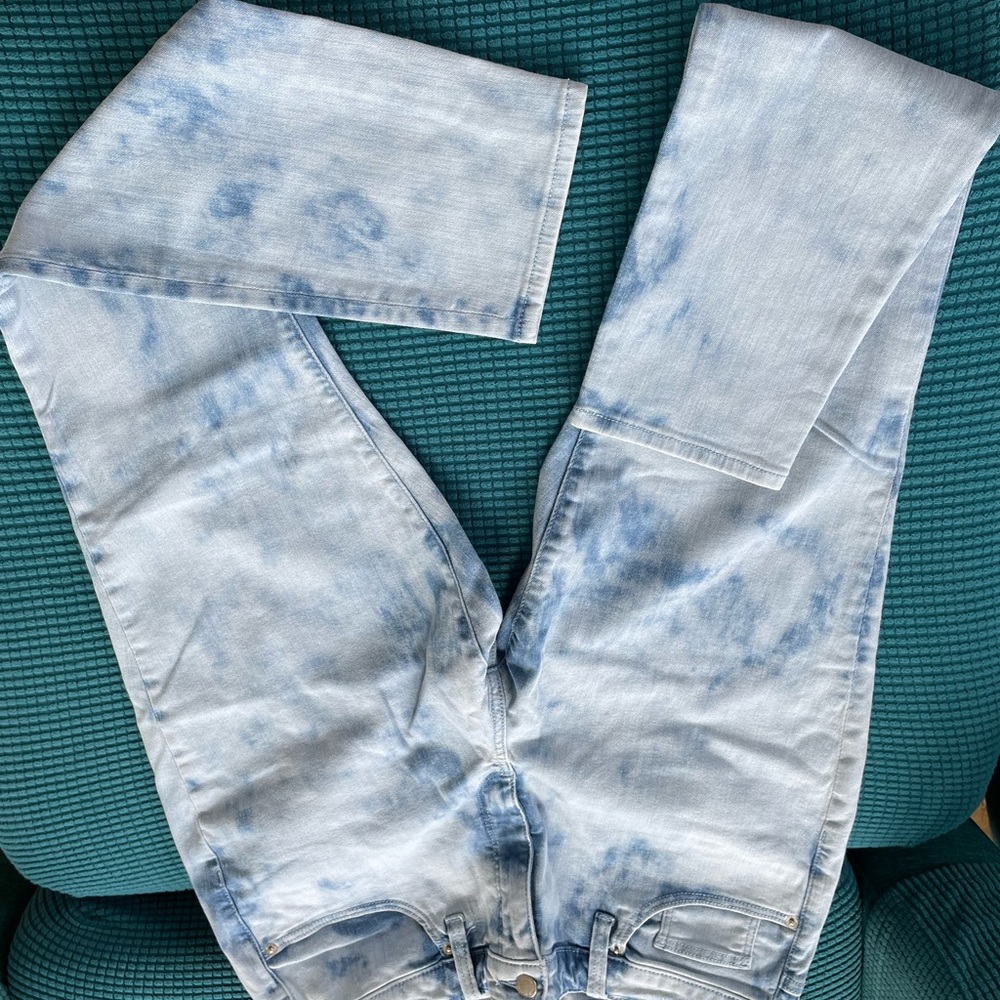NWT UNIVERSAL THREAD JEANS NWT